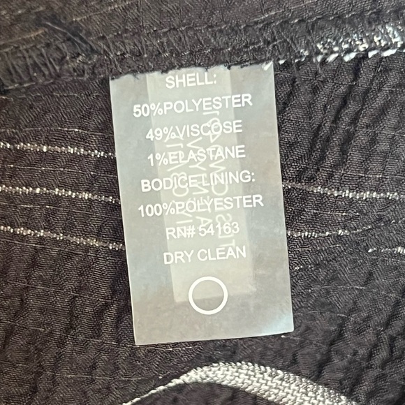 Tommy Hilfiger Women's Black White Stripe Fit Flare Sleeveless Dress Belted 4 - Picture 3 of 8